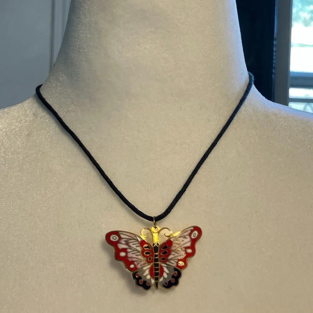 Vintage 70s Cloisonne Butterfly Pendant / Brooch with Gold Tone Chain - Picture 3 of 5